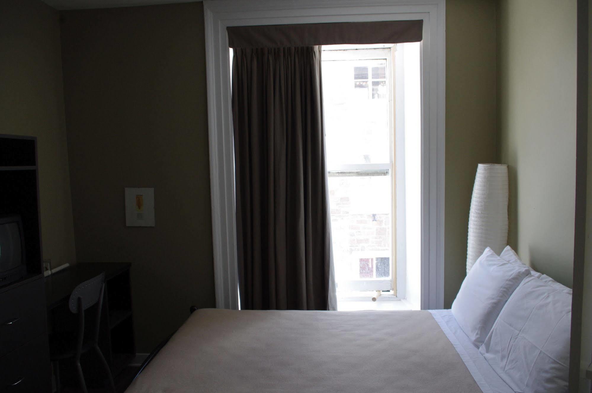 Auberge St-Louis Ciudad de Quebec Exterior foto